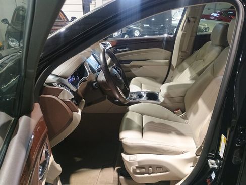 Used 2015 Cadillac SRX Premium image 12
