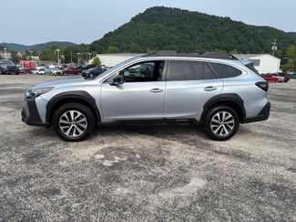 Used 2023 Subaru Outback Premium AWD/4WD video 2