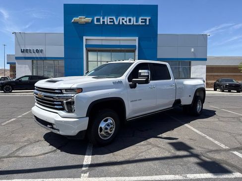 Certified 2022 Chevrolet Silverado 3500 High Country AWD/4WD image 1