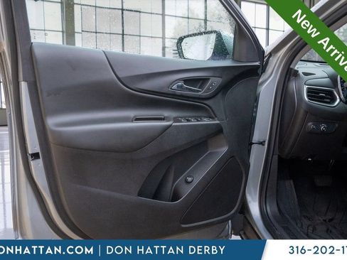 Used 2024 Chevrolet Equinox LT w/ LPO, Floor Liner Package FWD image 14
