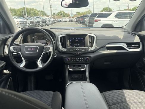 Certified 2024 GMC Terrain SLE w/ Driver Convenience Package FWD image 19