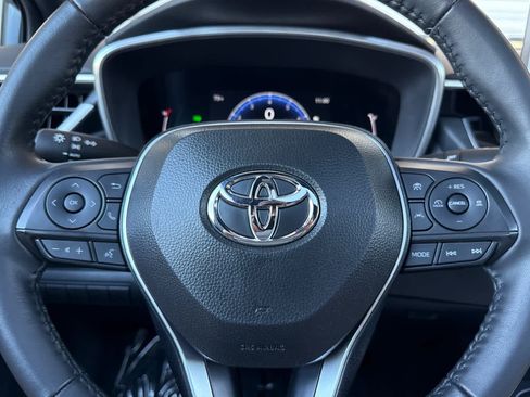 Used 2025 Toyota Corolla XSE FWD image 22