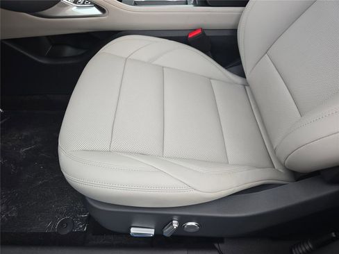 New 2026 Lincoln Nautilus Premier w/ Equipment Group 102A image 15