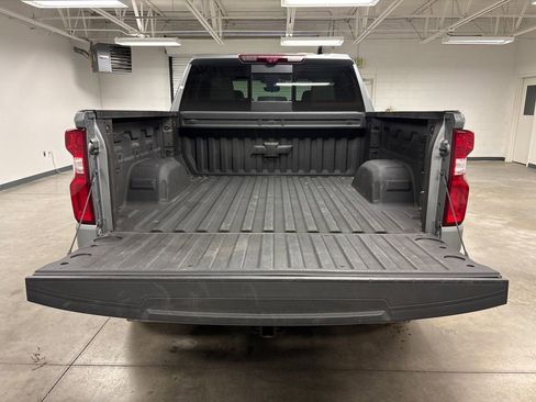 Used 2025 Chevrolet Silverado 1500 LTZ AWD/4WD image 20
