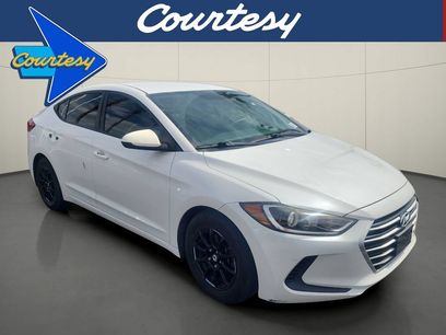 Used 2017 Hyundai Elantra SE