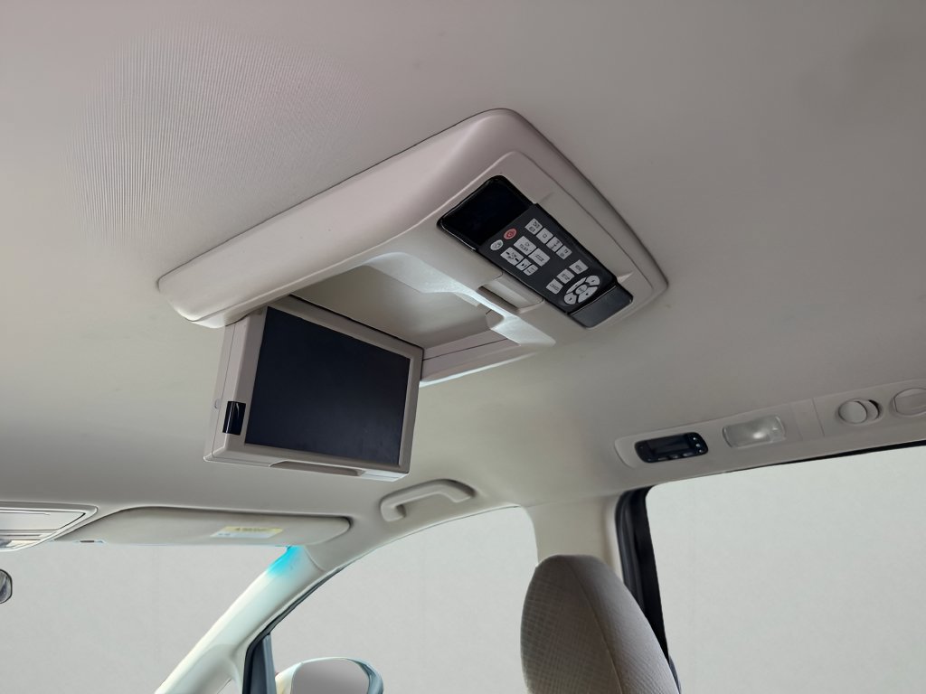 Used 2016 Honda Odyssey SE image 29