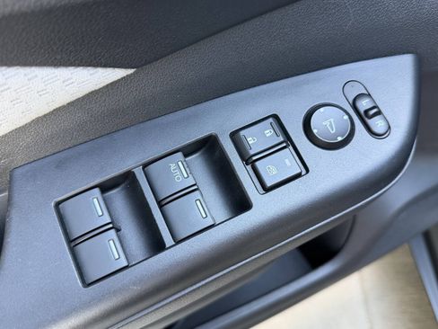 Used 2016 Honda CR-V EX image 17