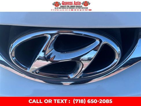 Used 2014 Hyundai Elantra SE FWD image 33