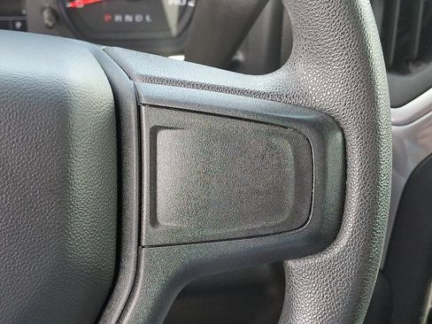 Used 2022 Chevrolet Silverado 1500 Custom AWD/4WD image 22