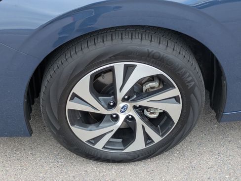 Used 2025 Subaru Legacy Premium w/ Popular Package #1A AWD/4WD image 11