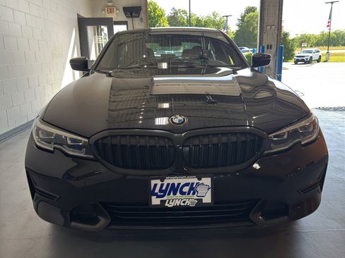 Used 2020 BMW 330i xDrive Sedan w/ Premium Package AWD/4WD image 7