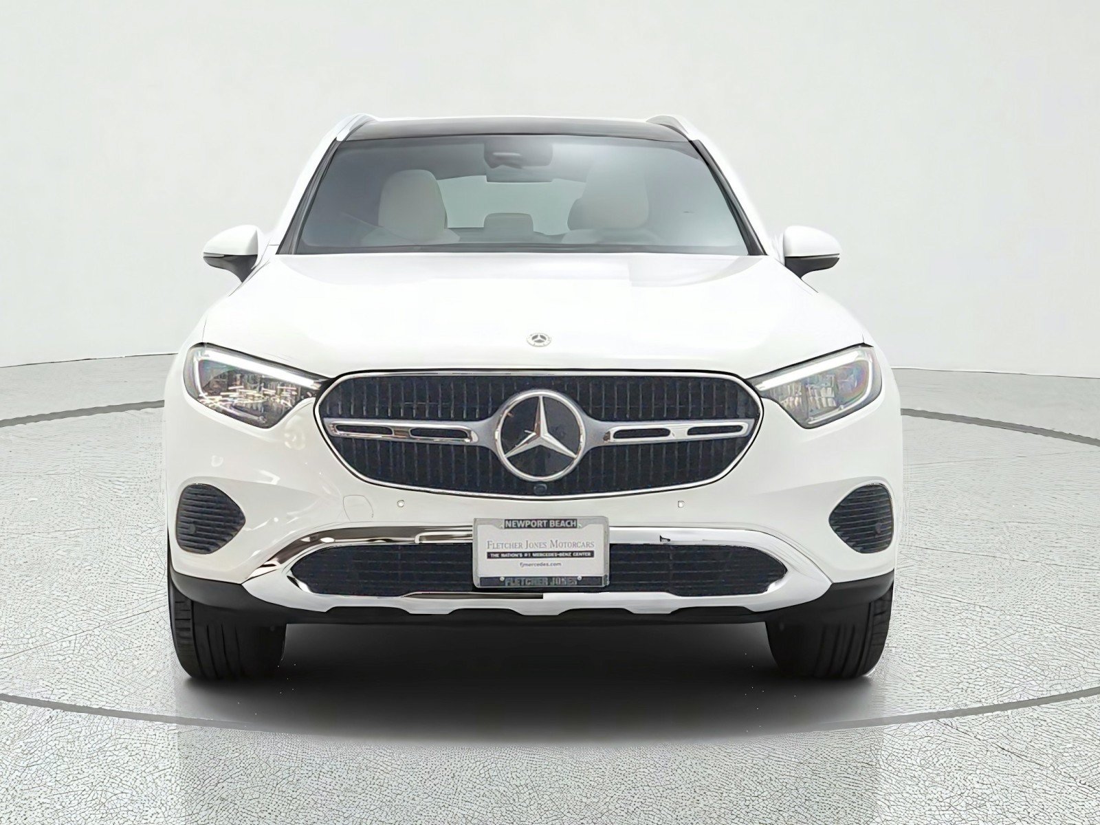 Certified 2026 Mercedes-Benz GLC 300 4MATIC image 2