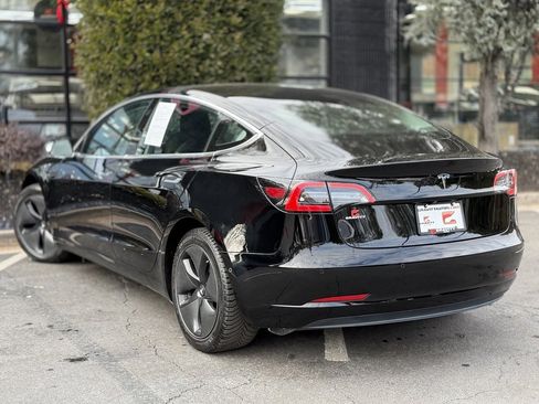 Used 2018 Tesla Model 3 image 19