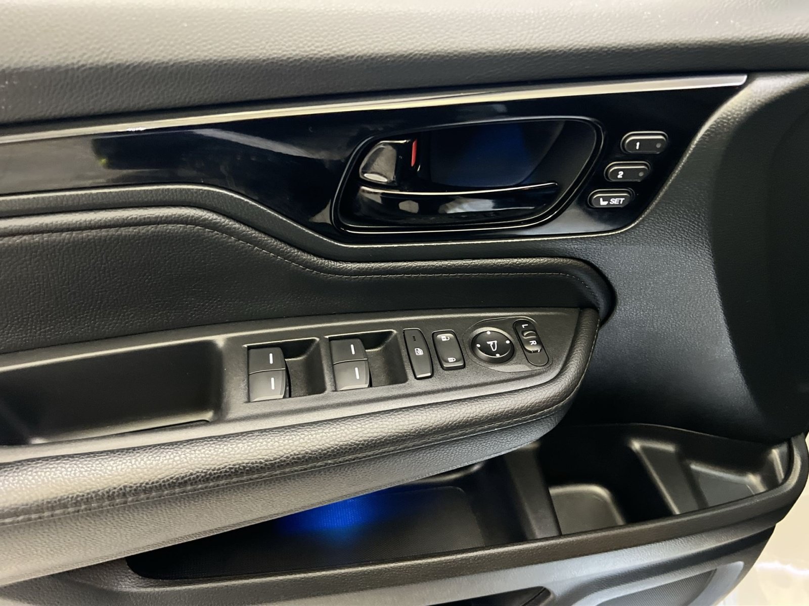 Used 2023 Honda Odyssey Touring image 14