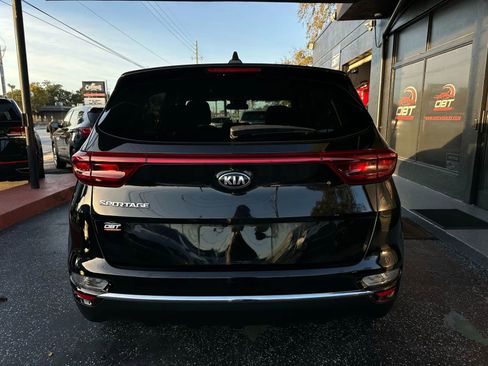 Used 2021 Kia Sportage LX AWD/4WD image 3