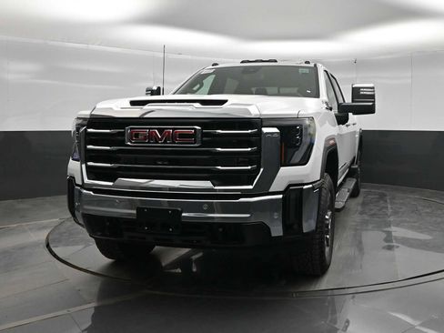 New 2026 GMC Sierra 2500 SLT w/ SLT Premium Package AWD/4WD image 3