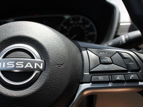 Used 2025 Nissan Altima 2.5 SV w/ SV Special Edition Package AWD/4WD image 20