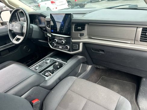 Used 2022 Ford Expedition Max XL AWD/4WD image 34