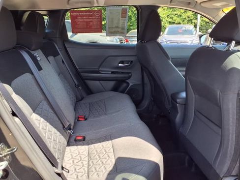 Certified 2025 Nissan Kicks SV AWD/4WD image 23