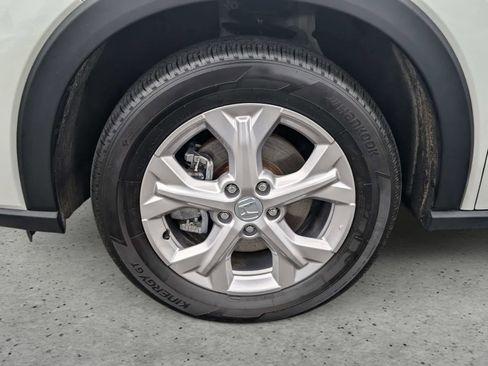 Certified 2025 Honda HR-V LX image 7