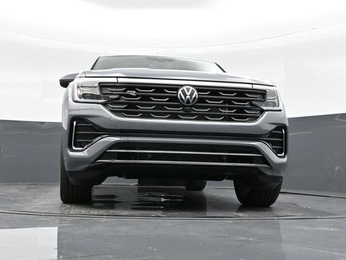 New 2025 Volkswagen Atlas Cross Sport SEL Premium R-Line AWD/4WD image 27
