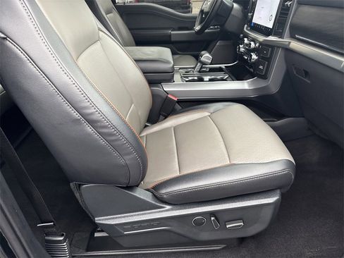 Used 2025 Ford F150 Lariat w/ Equipment Group 502A High image 14