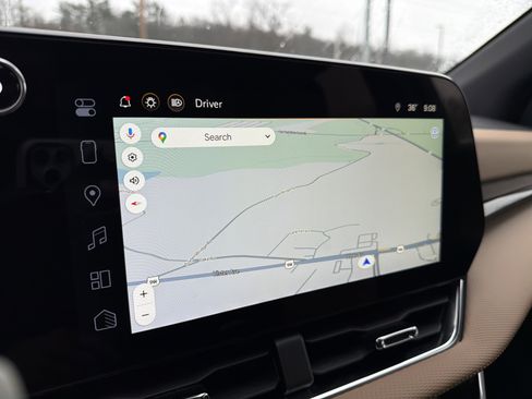 Certified 2026 Chevrolet Equinox ACTIV w/ Convenience Package III image 21