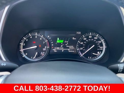 Used 2020 Toyota Highlander XLE FWD image 22