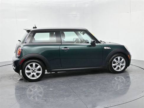 Used 2010 MINI Cooper S image 8