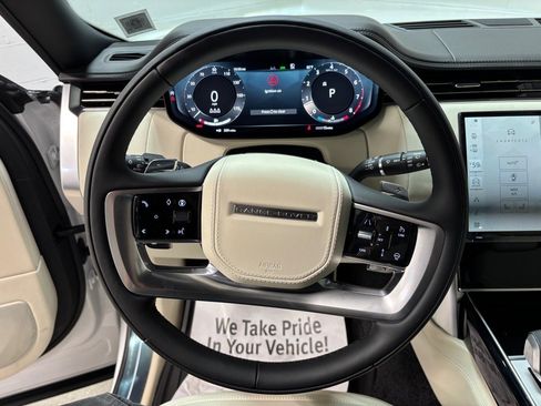 New 2025 Land Rover Range Rover SE image 17
