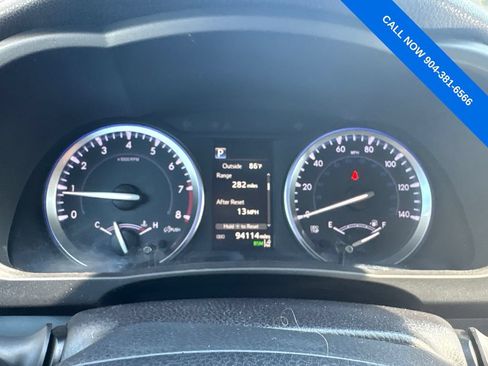 Used 2017 Toyota Highlander XLE AWD/4WD image 20