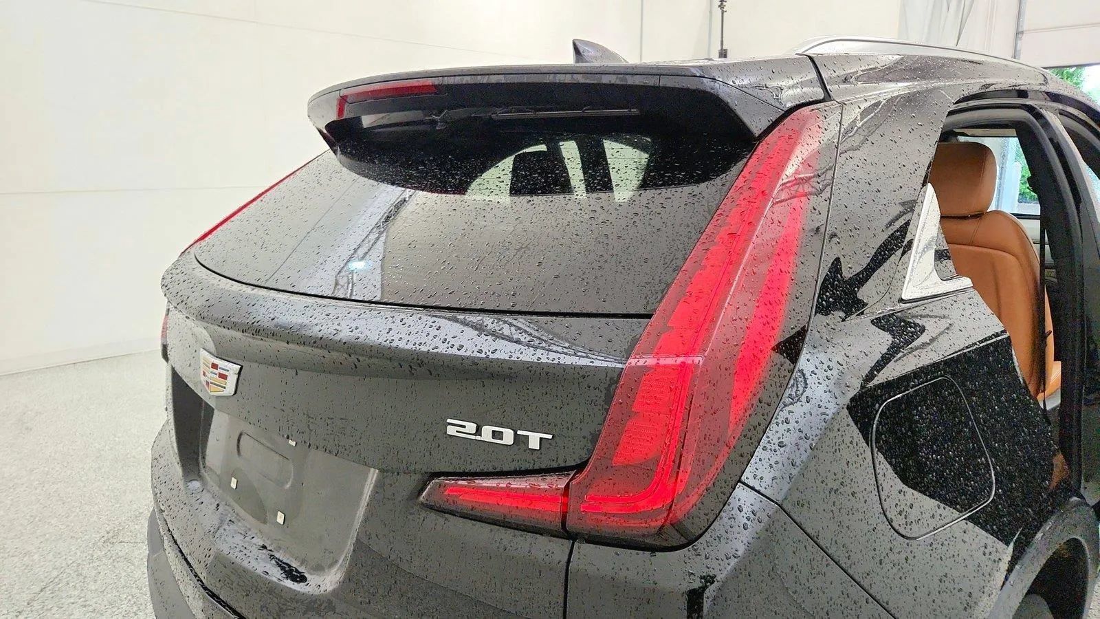 Used 2019 Cadillac XT4 Premium Luxury AWD/4WD image 37
