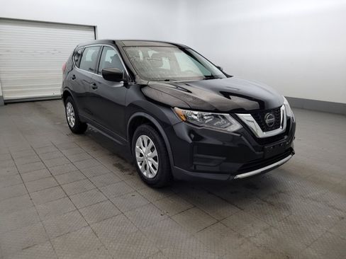 Used 2018 Nissan Rogue S AWD/4WD image 13