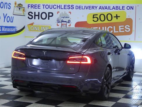 Used 2021 Tesla Model S Plaid image 6