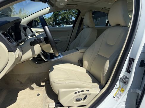 Used 2015 Volvo S60 T5 Premier FWD image 9