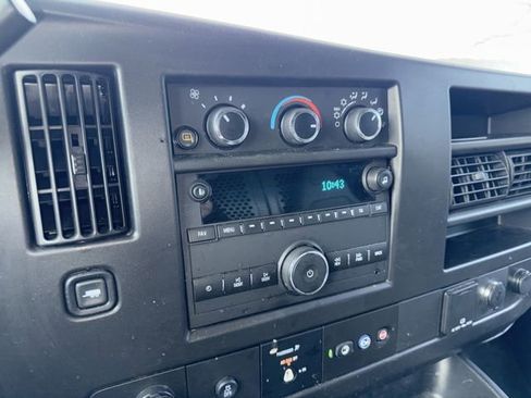 Used 2022 Chevrolet Express 2500 w/ Communications Package image 9