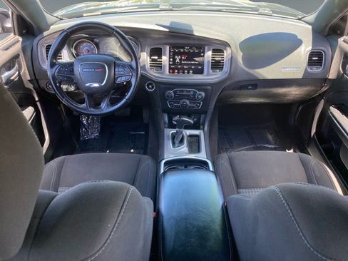 Used 2023 Dodge Charger SXT RWD image 10