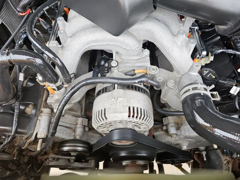 Used 2004 Ford F250 Harley-Davidson AWD/4WD image 4