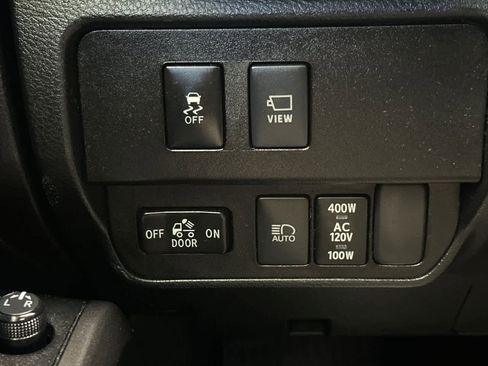 Used 2022 Toyota Tacoma TRD Sport w/ TRD Premium Sport Package image 30