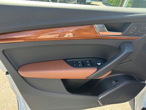 Certified 2023 Audi Q5 2.0T Premium w/ Convenience Package AWD/4WD image 34