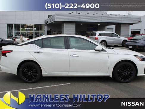 New 2025 Nissan Altima 2.5 SV w/ SV Special Edition Package FWD image 6