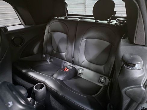 Used 2020 MINI Cooper S image 16