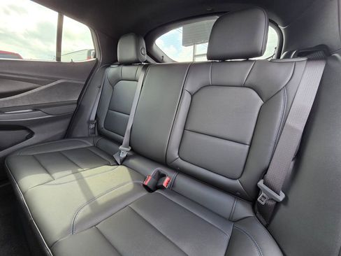 New 2026 Buick Envista Sport Touring image 23