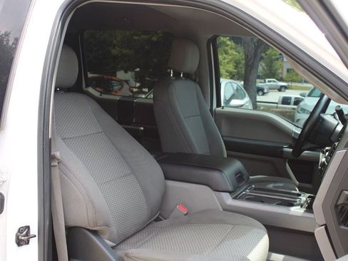 Used 2016 Ford F150 XLT w/ Equipment Group 302A Luxury image 25