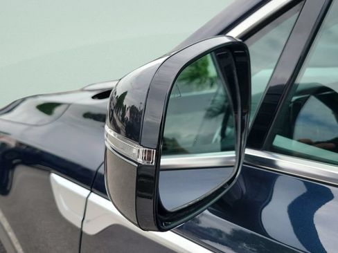 Used 2023 Kia Sorento EX w/ Panoramic Sunroof Package FWD image 26