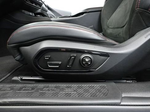 Used 2024 Dodge Charger R/T Scat Pack w/ Plus Group image 25