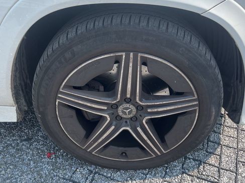 Used 2024 Mercedes-Benz GLE 350 4MATIC image 15