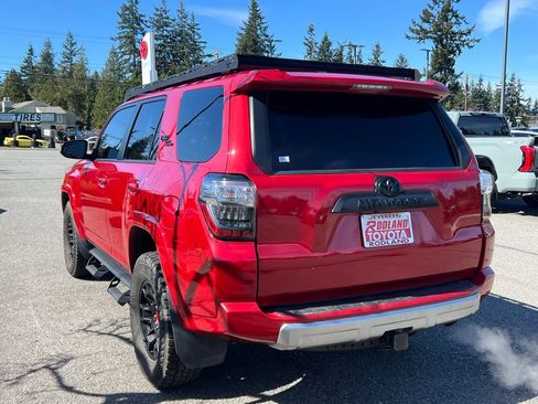 Used 2020 Toyota 4Runner TRD Off-Road Premium w/ Moonroof Package image 8