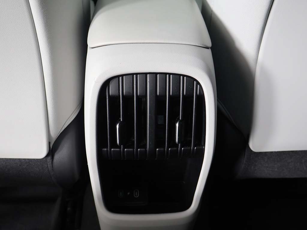 Used 2024 Hyundai Kona SEL w/ Convenience Package FWD image 34
