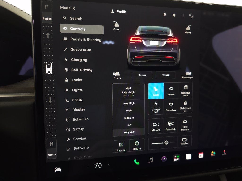 Used 2023 Tesla Model X AWD/4WD image 23